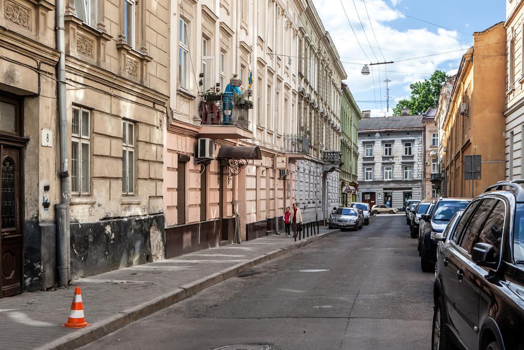 Modern 2Br Apartment In Central Lviv Exterior foto
